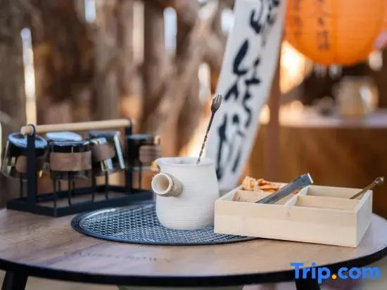 Jiujiu · Ancient City | Hanging Garden B&B (the Old Town of Lijiang Store)
