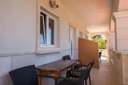 Apartment Teskera 1