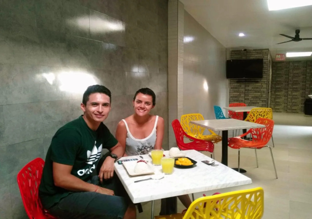 HalfWay House Hostel Mactan Cebu Airport