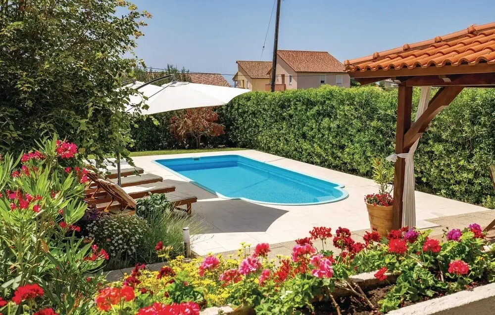 Gorgeous Home In Banjol