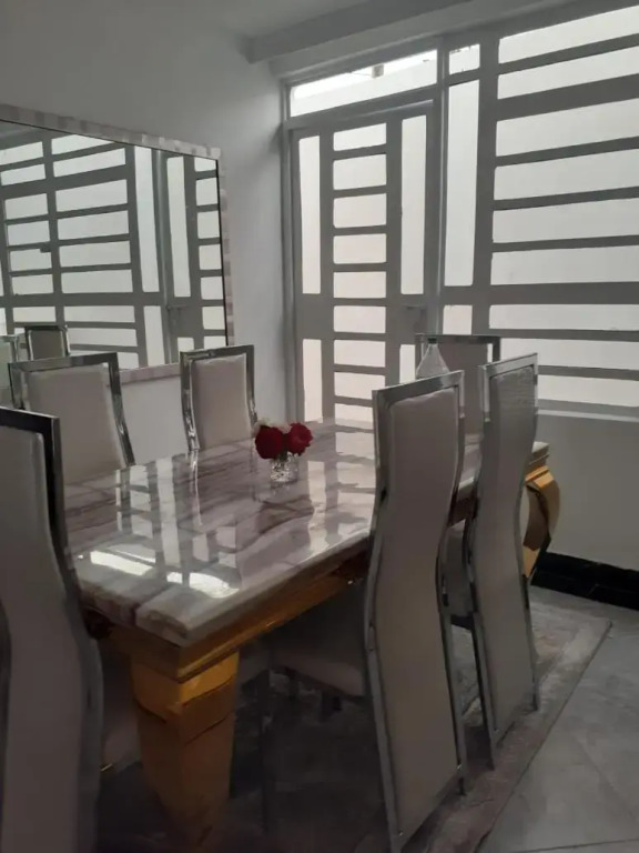 Lux suites Utawala Family House