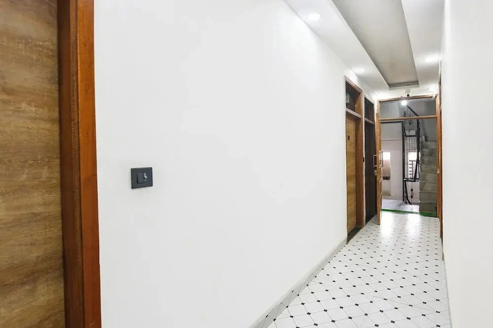 Fabhotel The Dream Inn