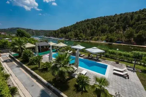 Bonaca luxury rooms