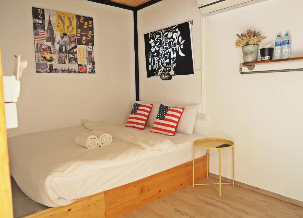 Sweet Box Bed and Breakfast
