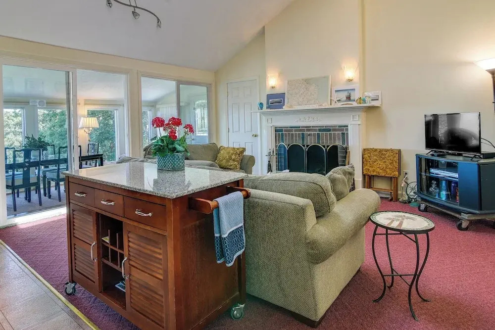 Bayfront Plymouth Gem w/ Sunroom, Steps to Shore!