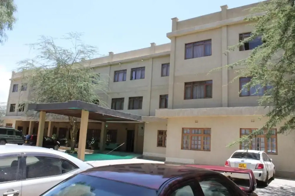 Chambai Safari Hotel
