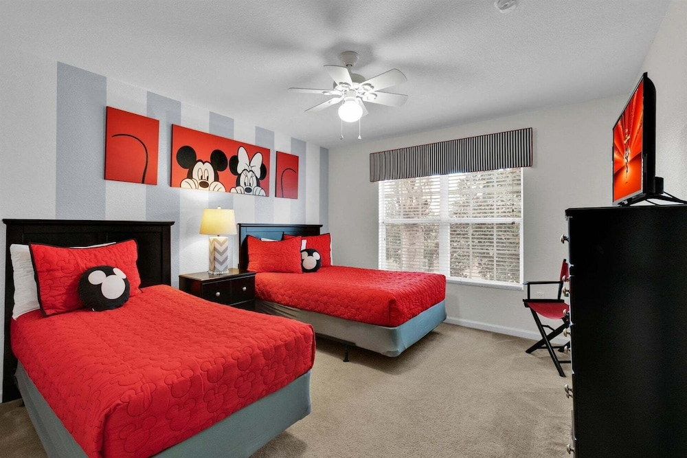 Windsor Hills Resort 5 Bedroom Updated Pool Home 0853