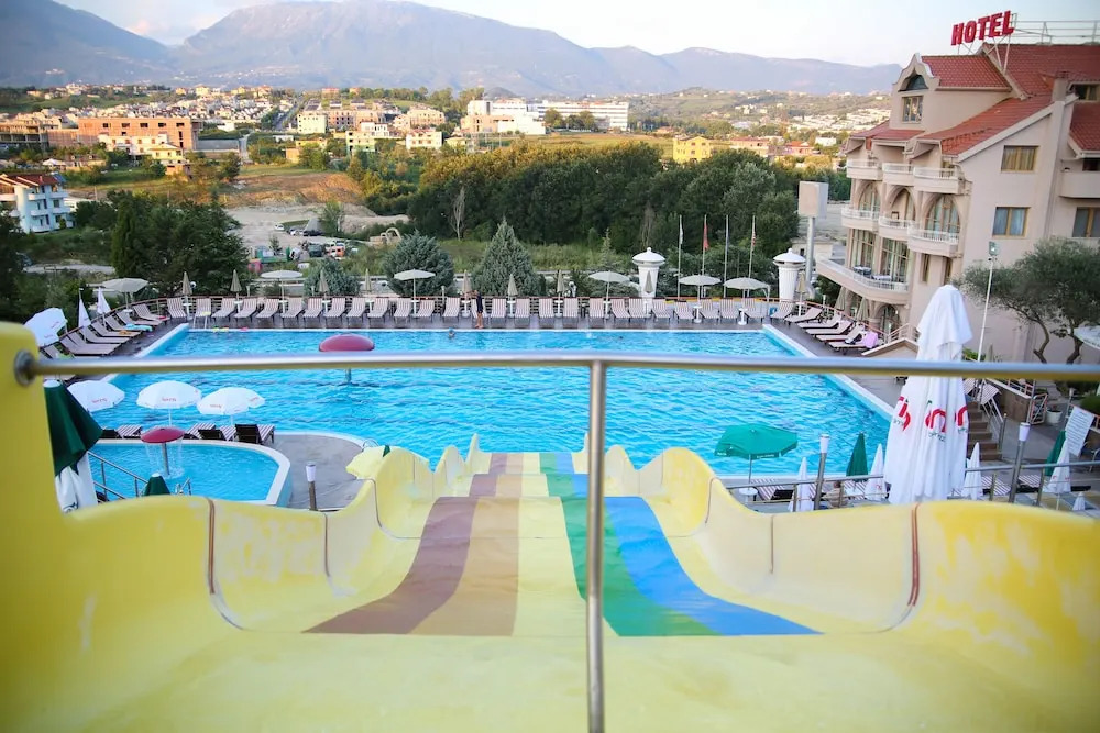 Misk Resort
