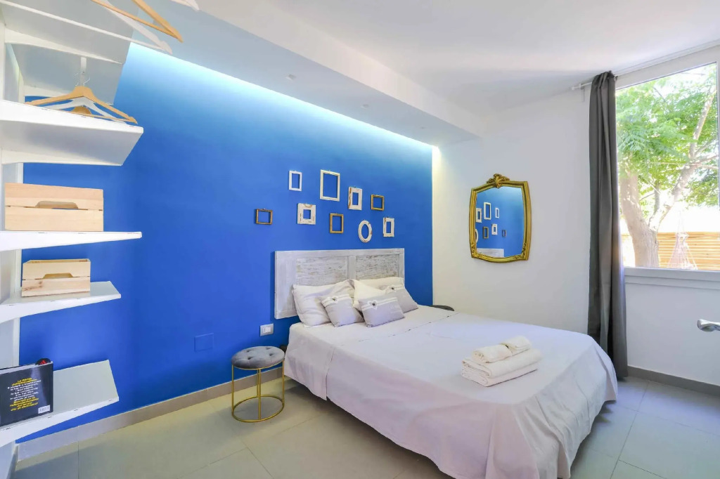 Essential suite