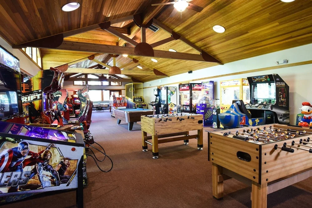 4081 Ski Trails