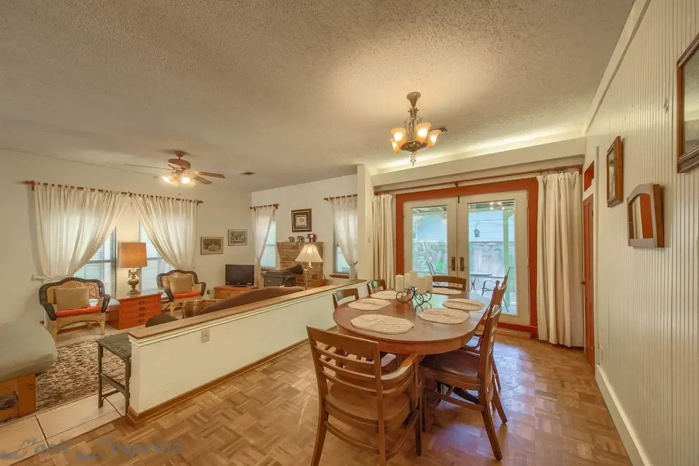 Carl Bellmer TS 360 - 2 Br Home