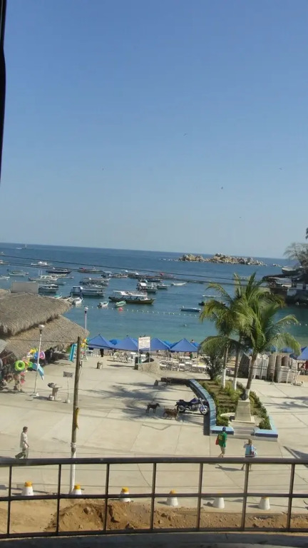 Caleta View Hotel and Bungalows