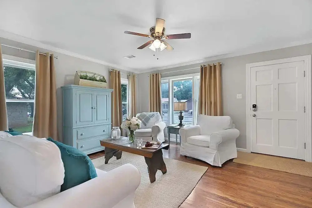 New! Charming Home Just 4 Blks From Main St!