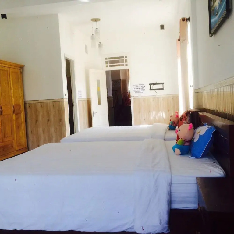 Huong Homestay