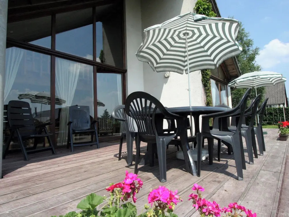 Contemporary Chalet in Malmedy near Forest