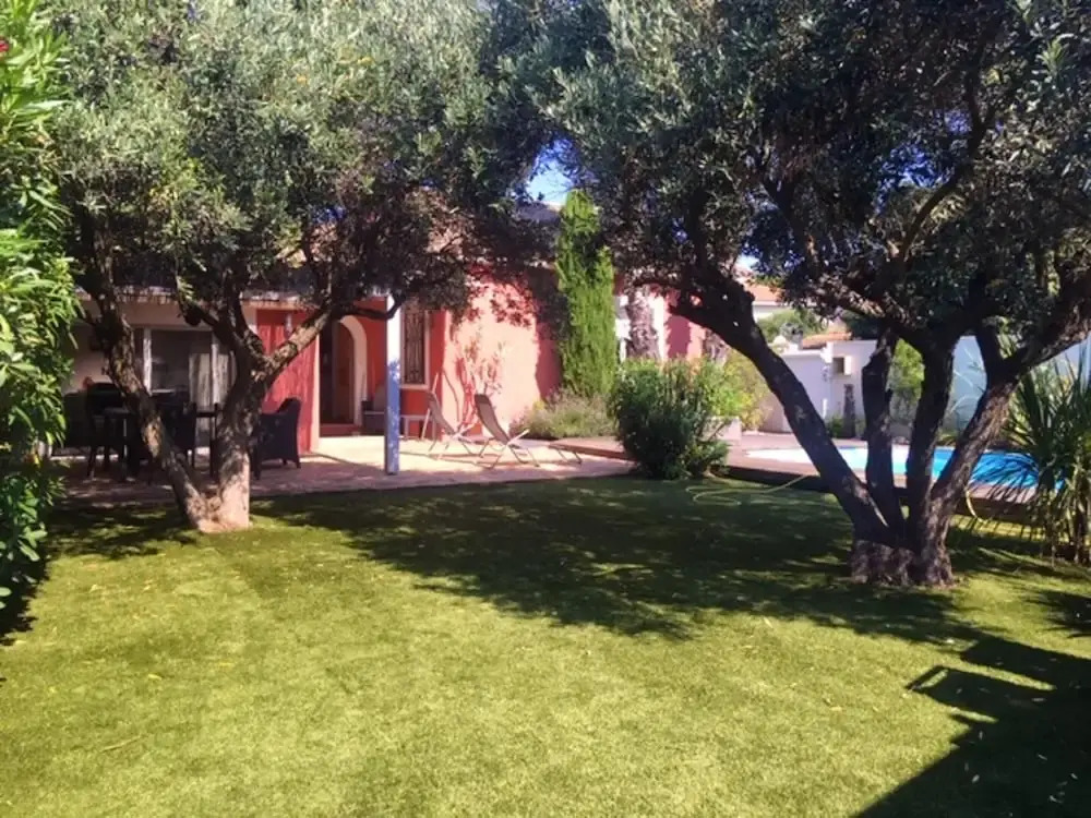 Villa With 3 Bedrooms In Agde With Private Pool And Furnished Terrace 200 M From The Beach