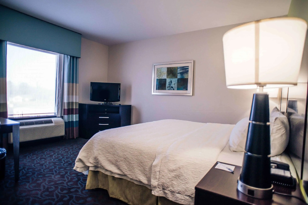 Hampton Inn - Monticello