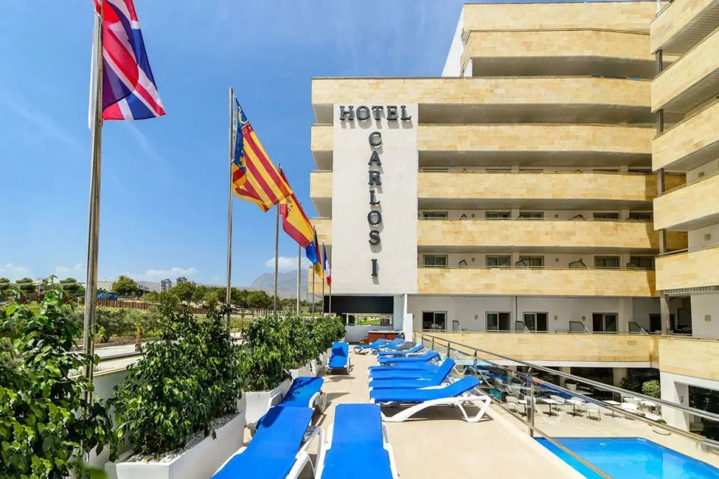 Hotel Carlos l