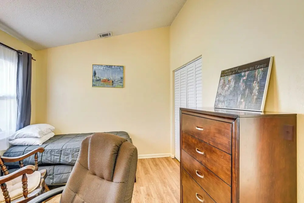 Palm Coast Home w/ Hot Tub - 3 Mi to Beaches!