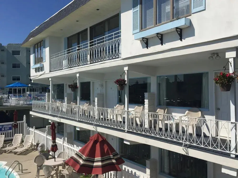 Paradise Inn