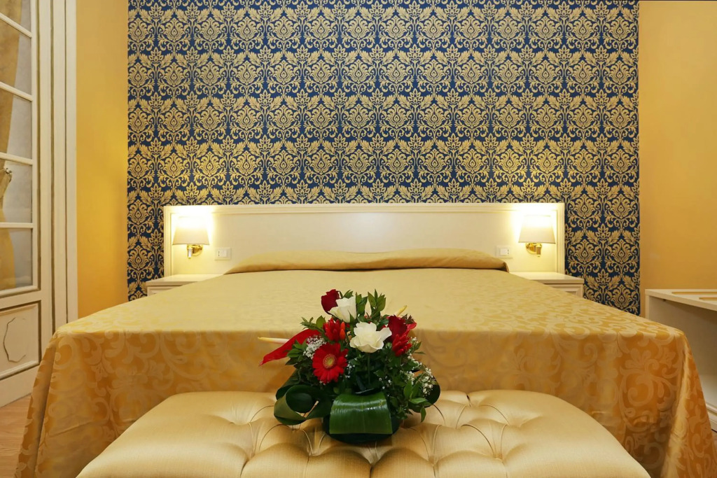 DG Prestige Room
