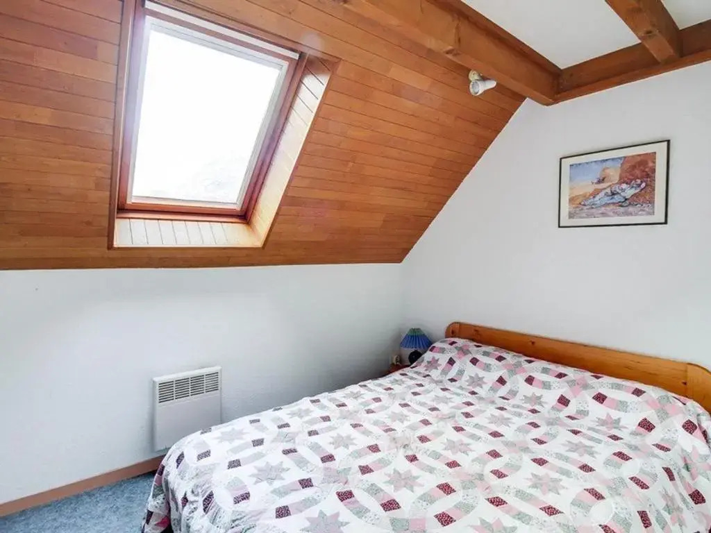 Appartement Esquièze-Sère, 3 Pièces, 6 Personnes - Fr-1-402-29