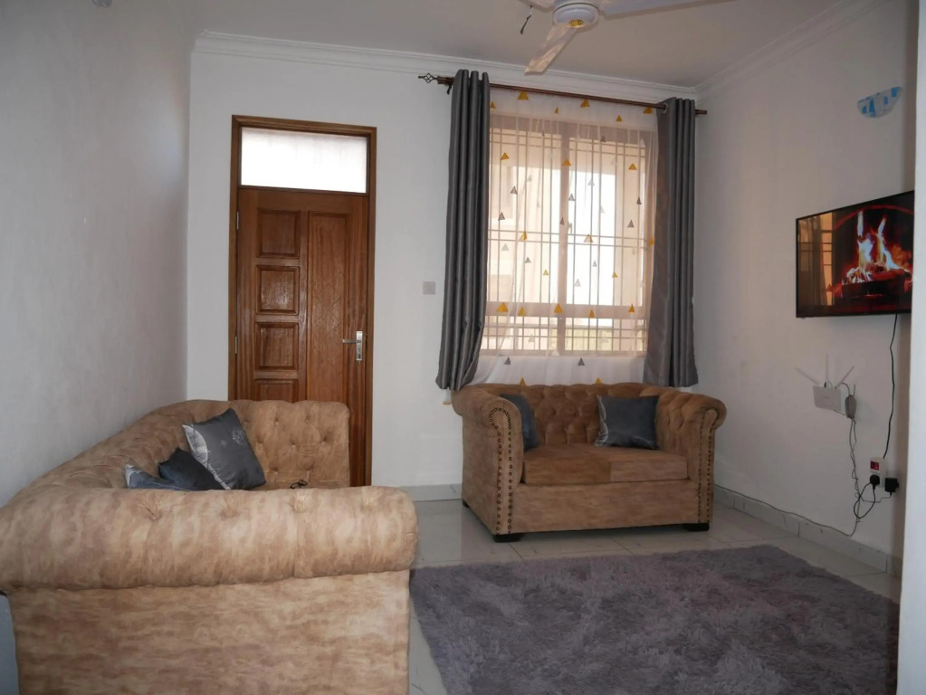 Czar Homes