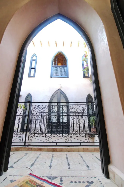 Riad Agnes & Zohra