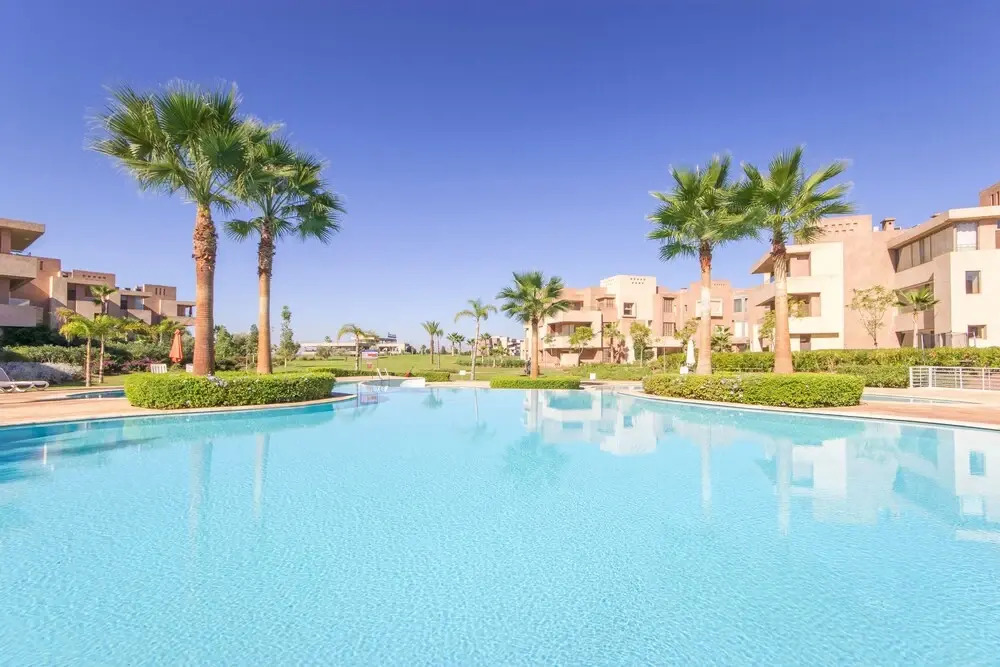 Family Only Flat in Golf City
