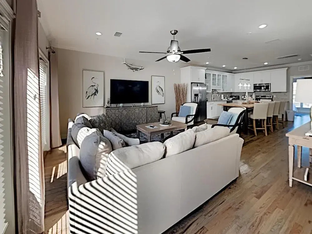 Driftwood Townhomes #8 - Drift Away