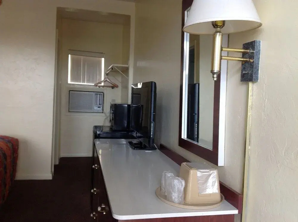 Economy Inn Okeechobee