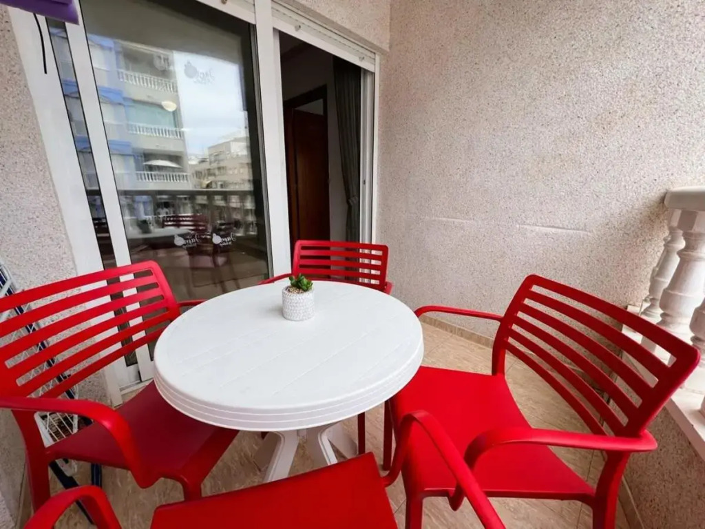 Welcoming seafront apartment Tv15