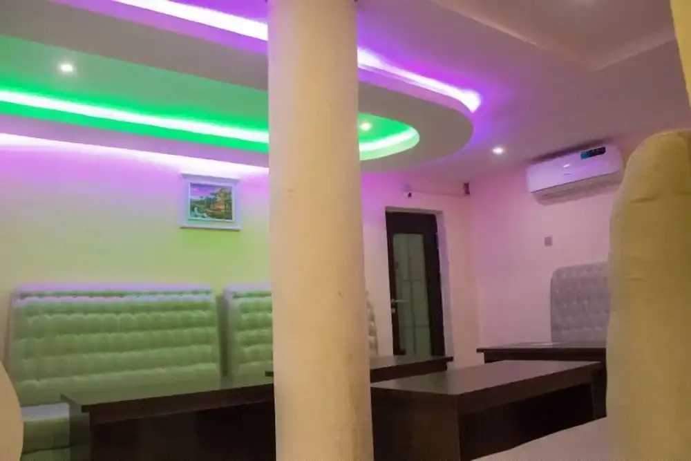 Big Ocean Inn