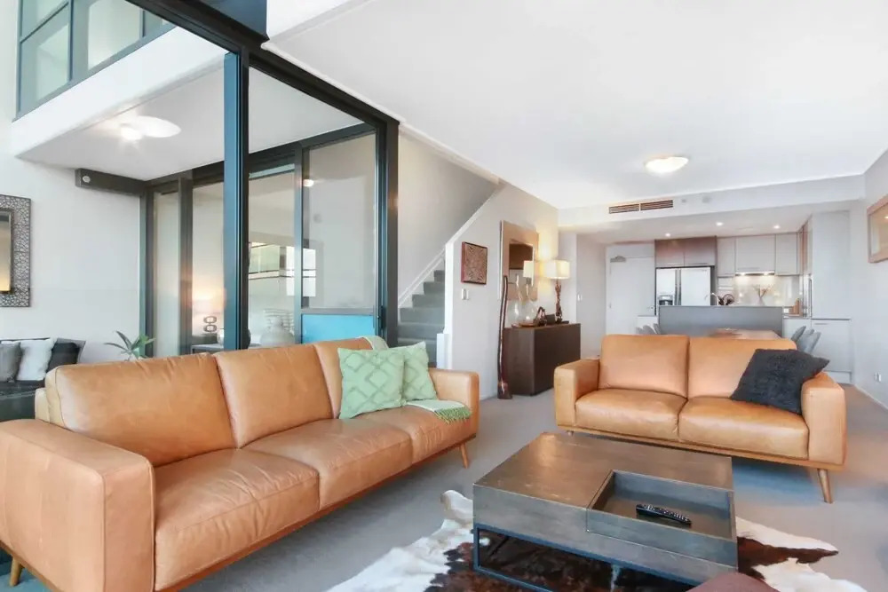 Spacious 3 Bedroom Apartment With City and River Views
