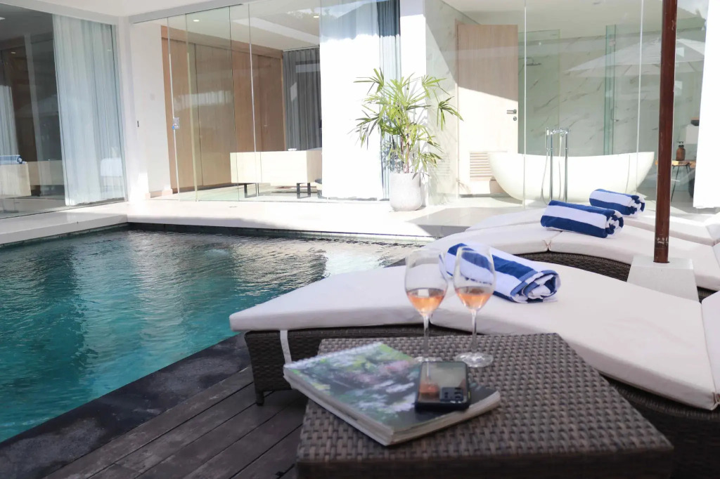 Alami Luxury Villa