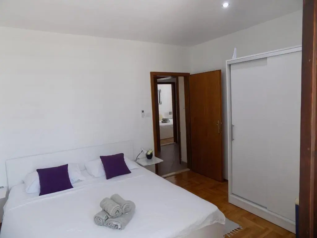 Grand View Apartment