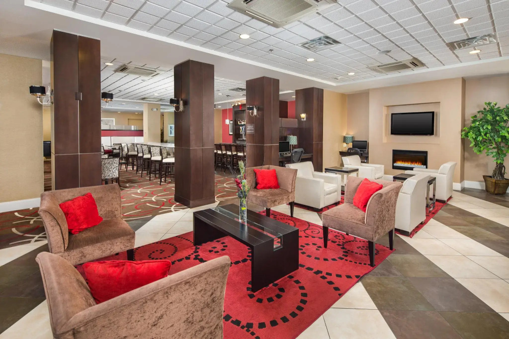Doubletree by Hilton Chattanooga Hamilton Place