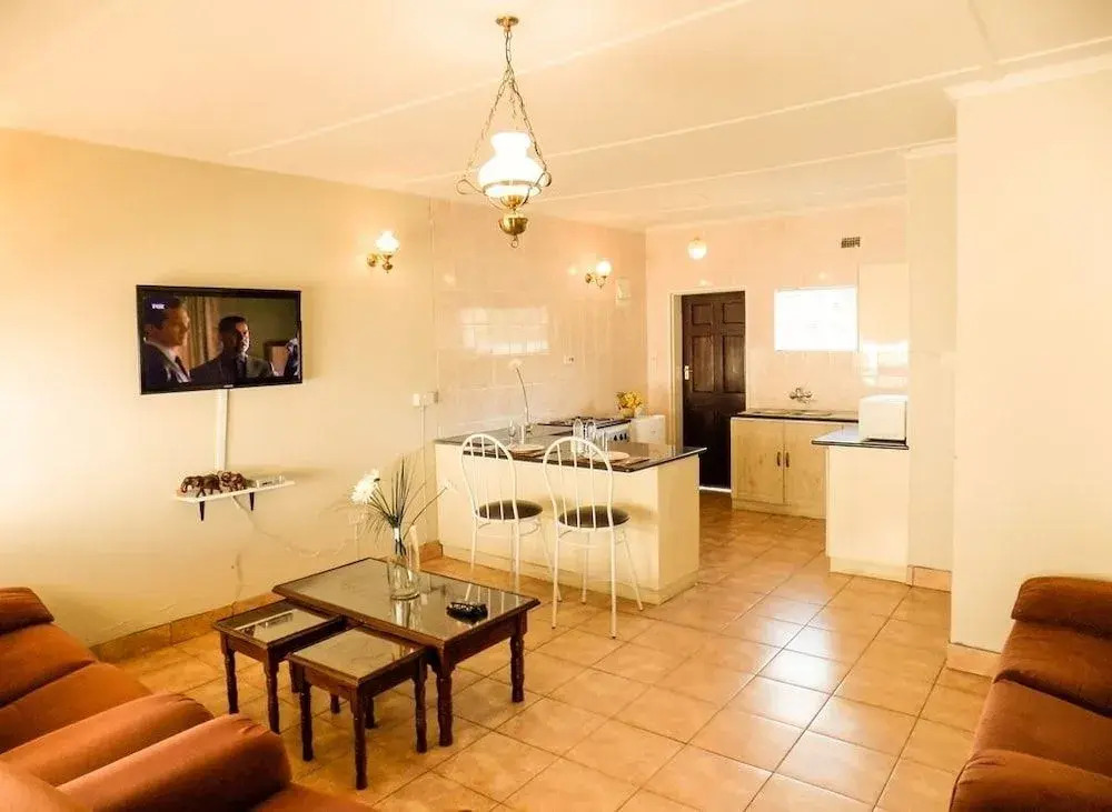 Mavuna Guest Lodge & Conference Centre