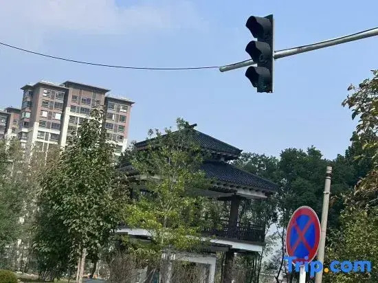 Yunshang Guanlan Art Hotel