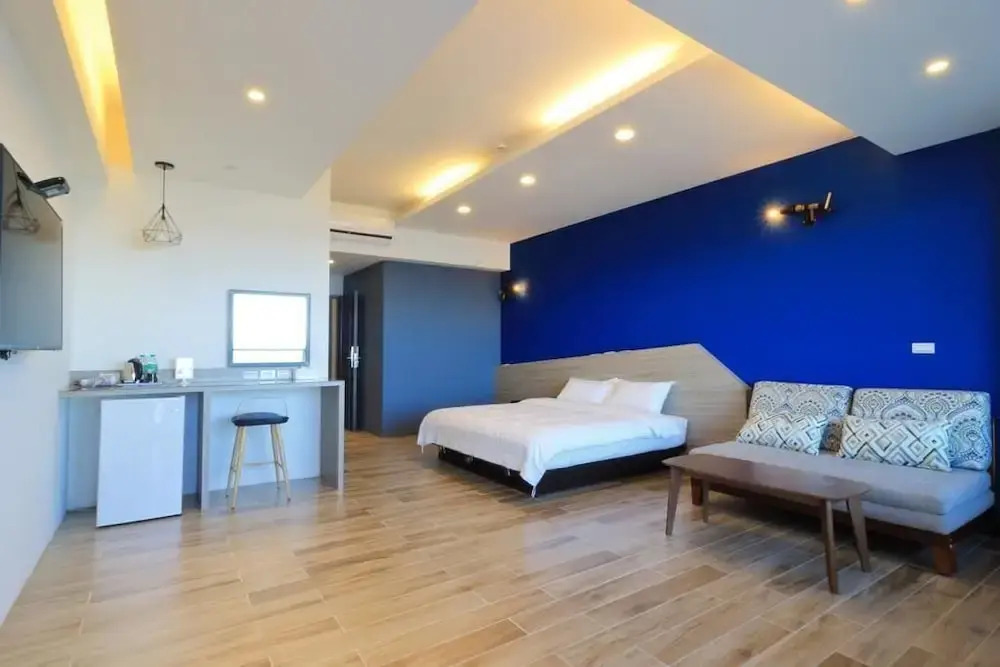 Two Home Inn