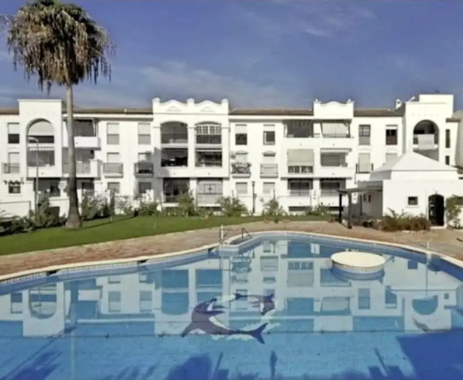Apartment With 2 Bedrooms in Motril, With Pool Access and Wifi Near the Beach
