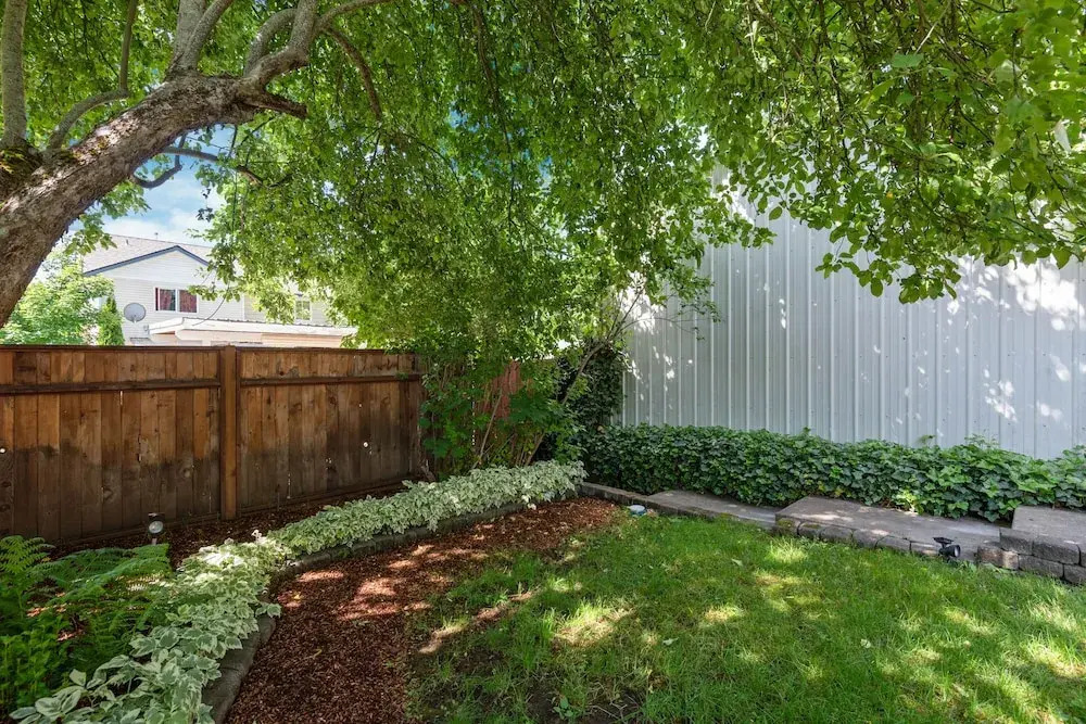 The Ivy - 5 Br Home
