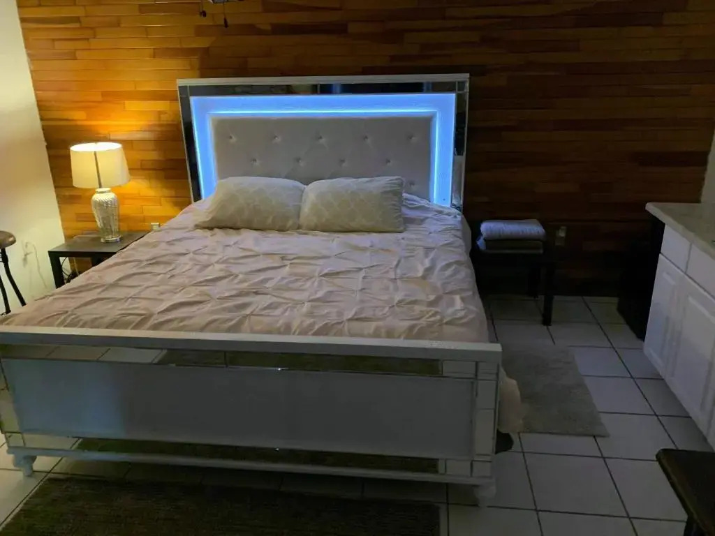 Deluxe studio & Pet friendly