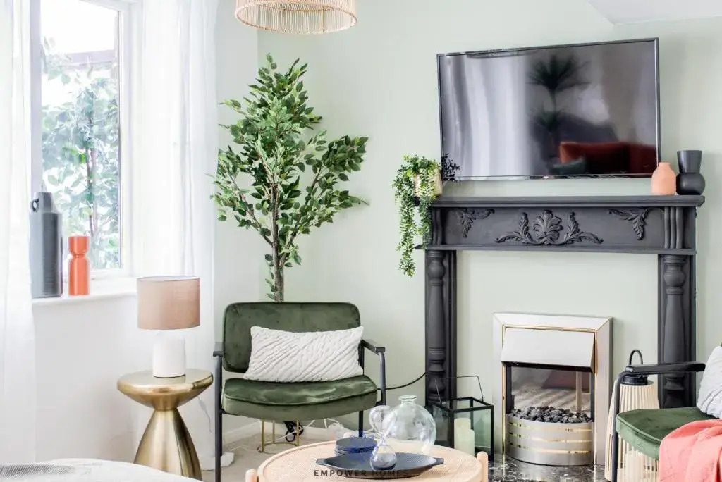 Coventry Beautiful House, University Hospital, M6 M69, Private Parking, Sleeps 6, by EMPOWER HOMES rates incl VAT