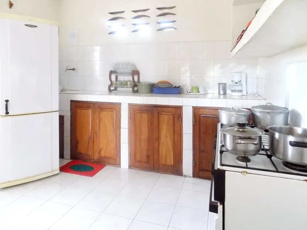 Apartment With 3 Bedrooms in Mahajanga, With Furnished Terrace and Wif