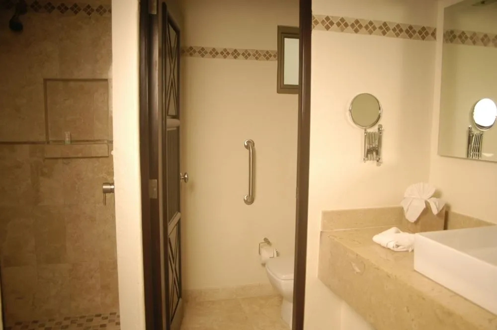 Zafiro Beach Boutique Resort