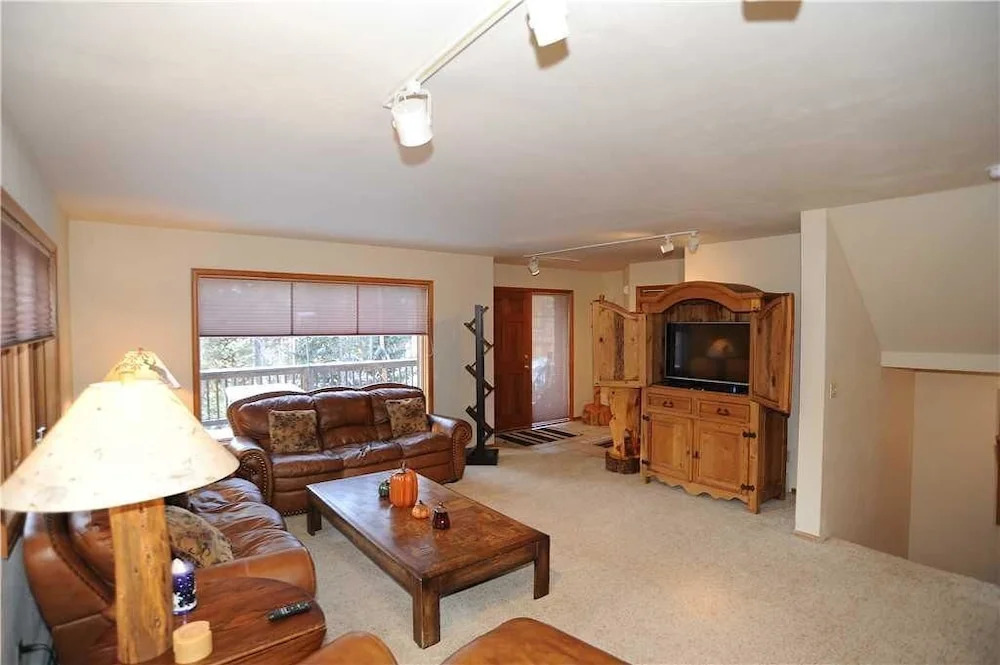 72 Clubhouse Rd Private Home with Hot Tub