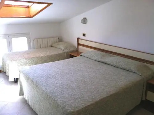 Hotel I 4 Assi