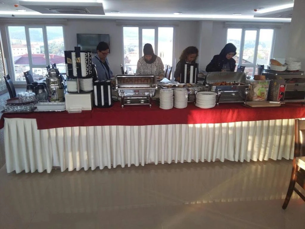 Umur Hotel
