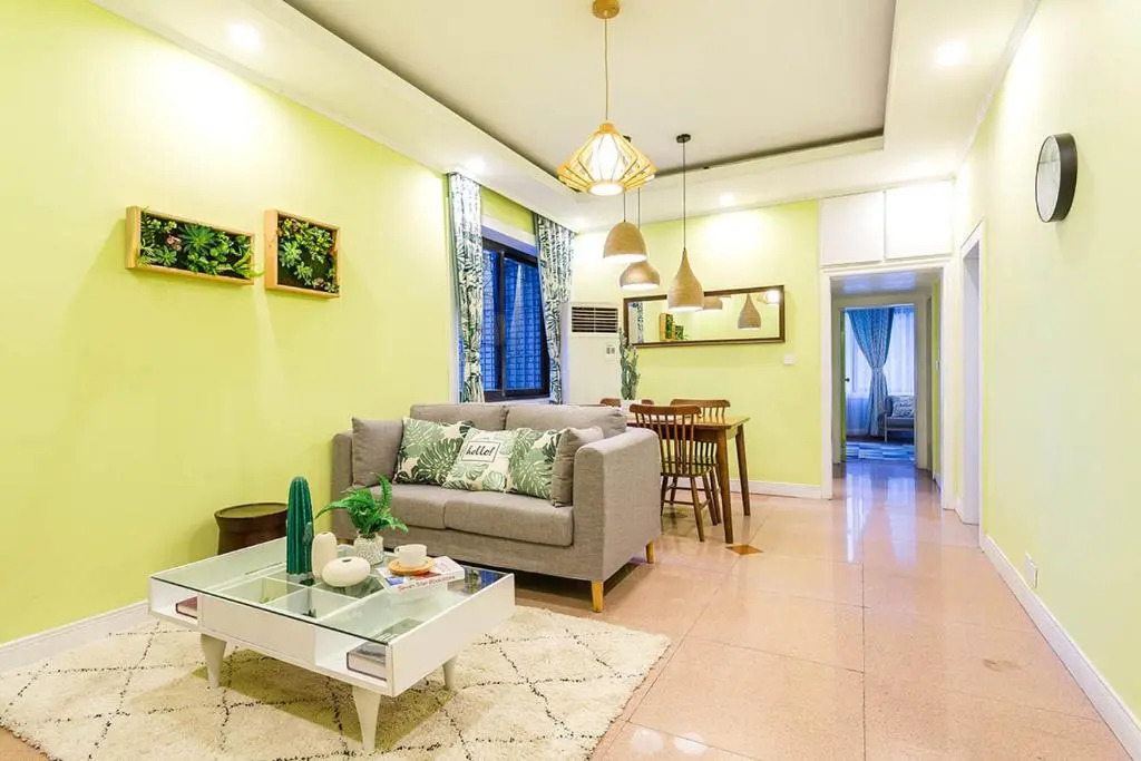Chongqing Yuzhong·Hongya Cave· Locals Apartment 00134800